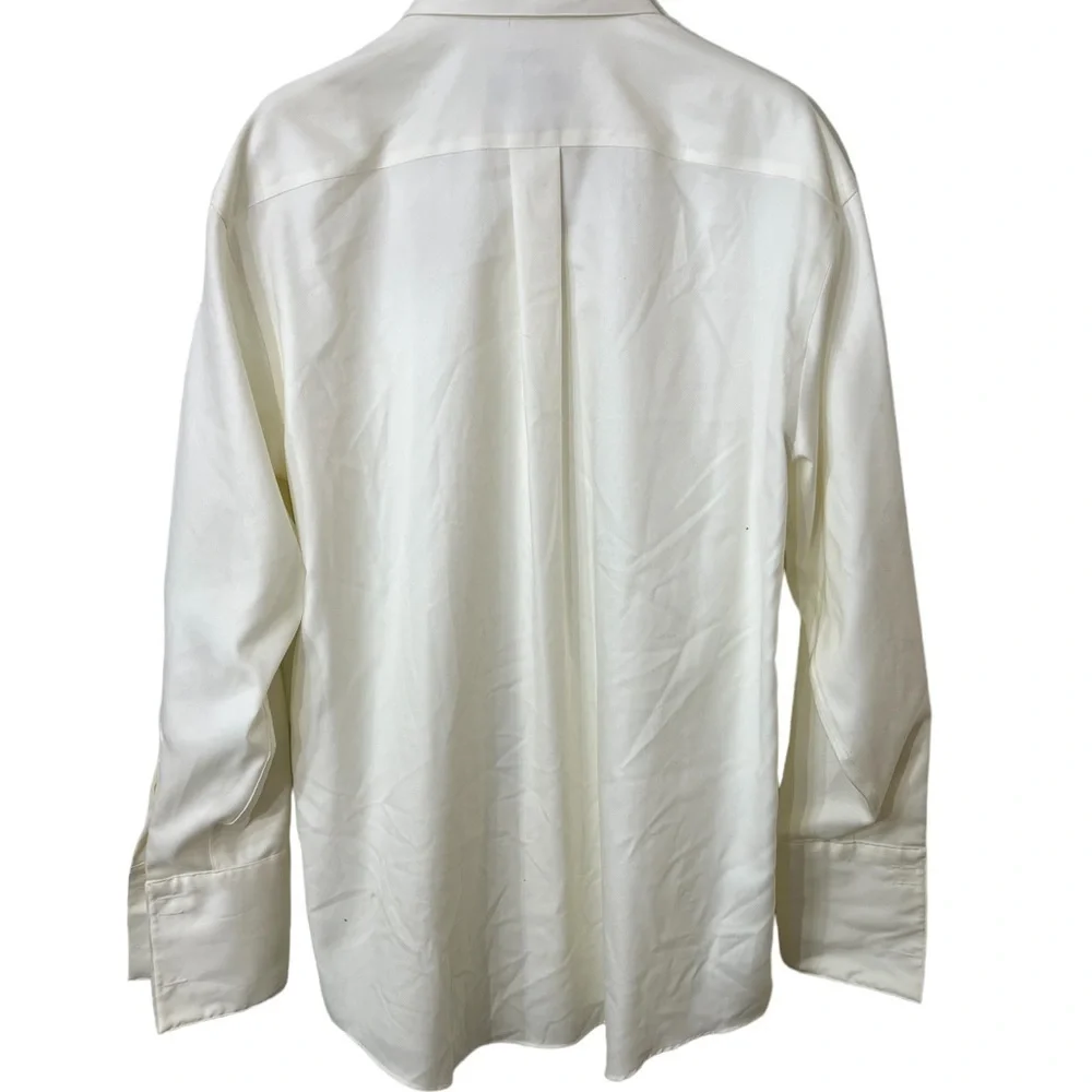 JOSEPH ABBOUD MEN FORMAL DRESS BOTTON DOWN SHIRT. SIZE 16 1/2” inches 32/33☑️